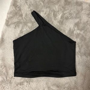 one shoulder strap crop top
